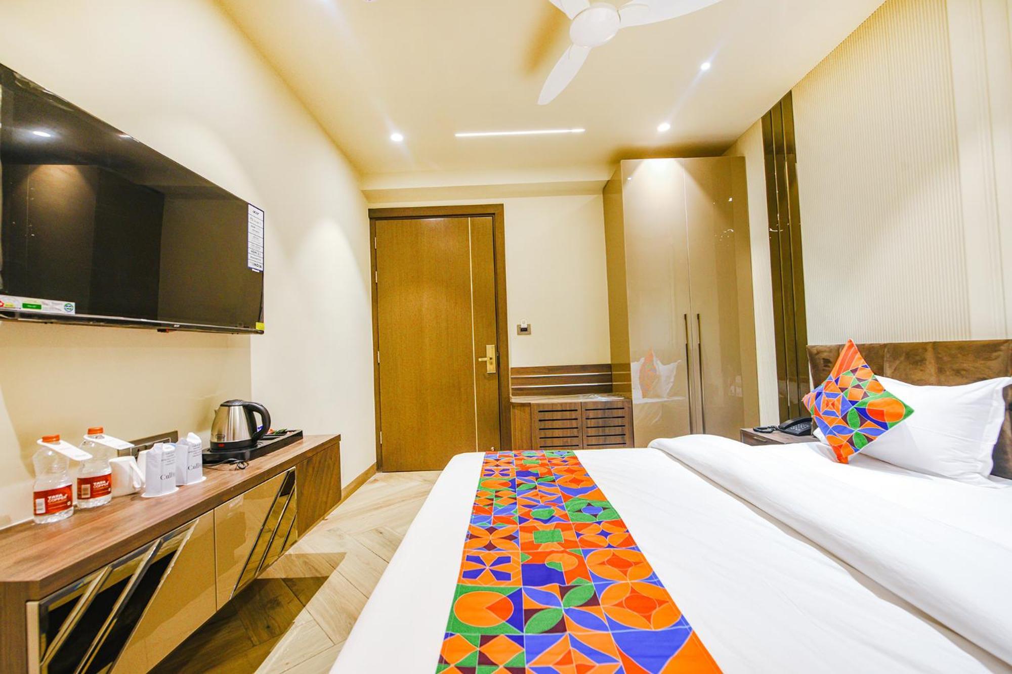 Fabhotel Prime Qotel Janakpuri Delhi  Ngoại thất bức ảnh