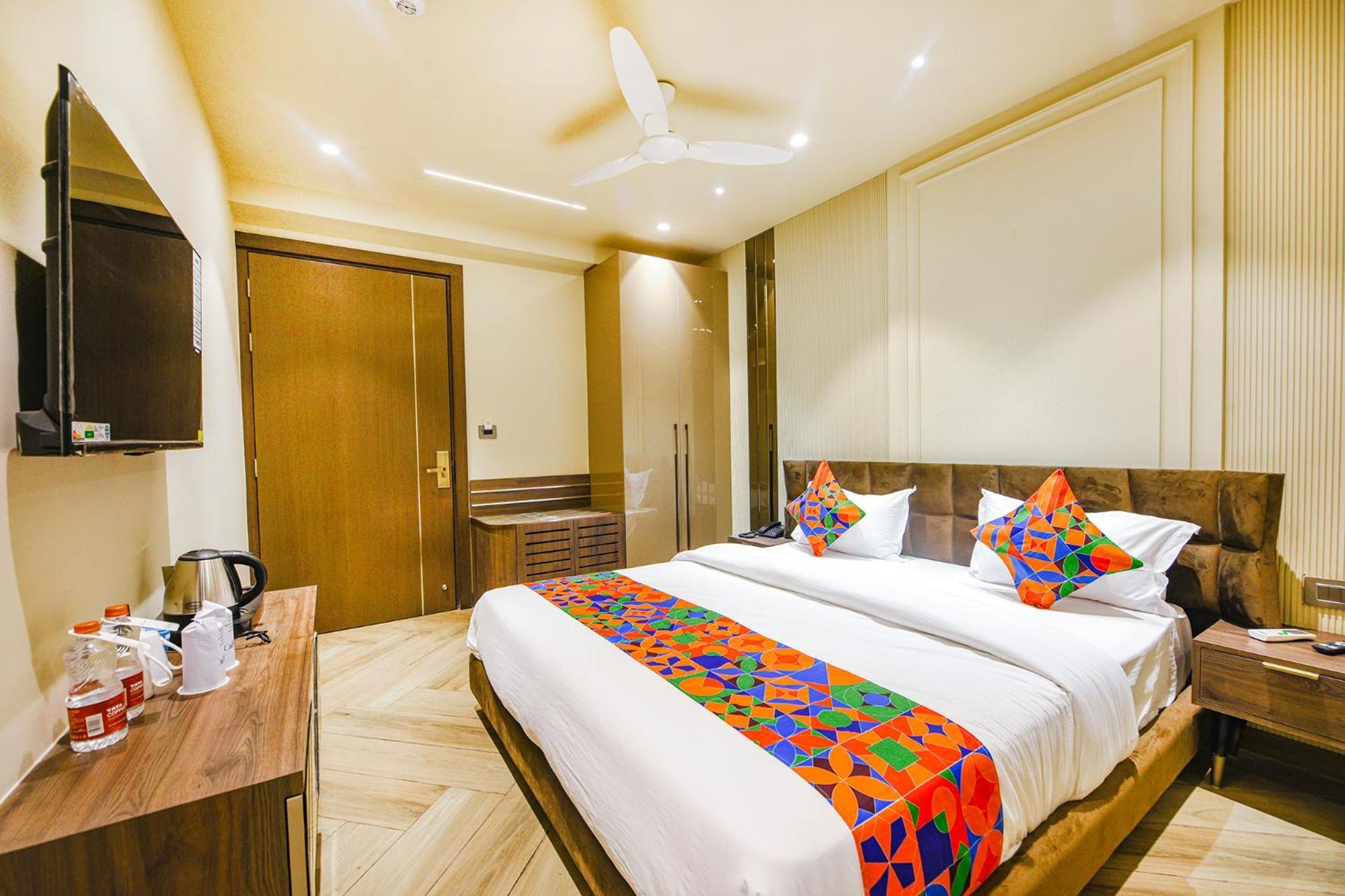 Fabhotel Prime Qotel Janakpuri Delhi  Ngoại thất bức ảnh
